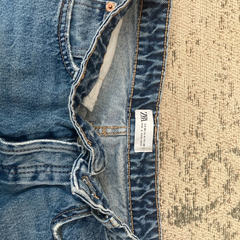 Zara Straight Jeans